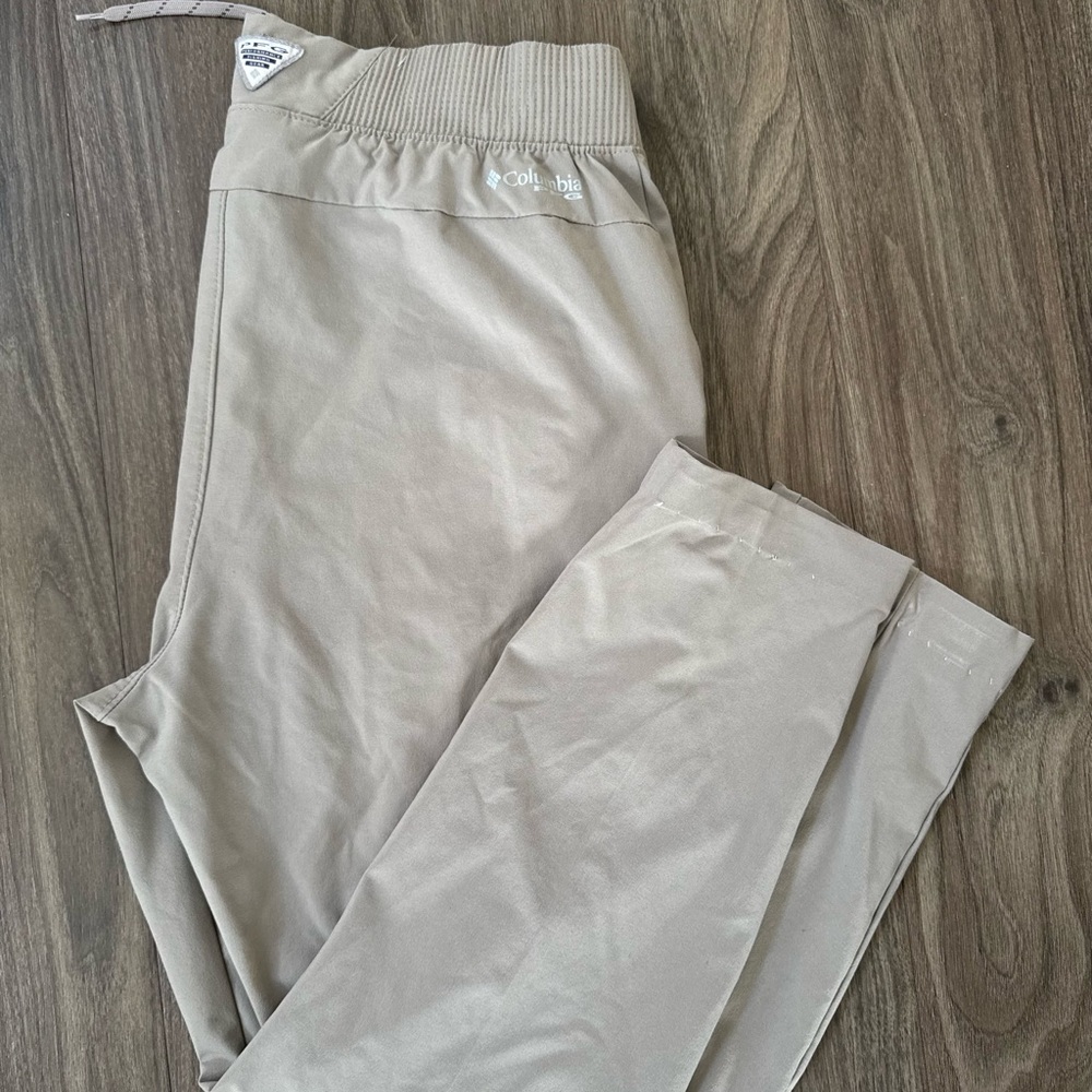 Columbia Beige/Tan Women's Stretch Leggings
